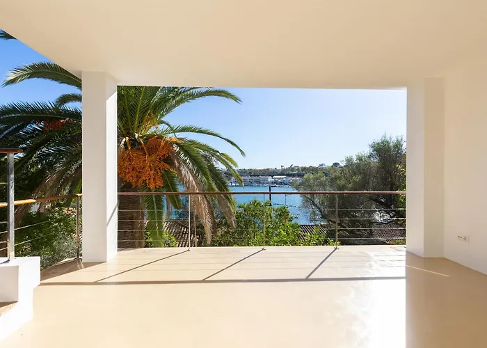 Primavera Renovated Seaview In וילה *