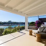 Villa Primavera Renovated Seaview In