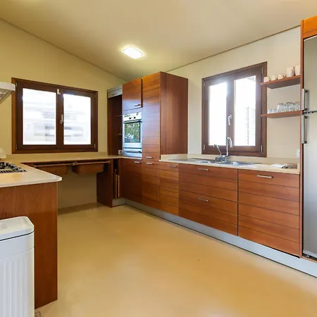 Primavera Renovated Seaview In Mahón