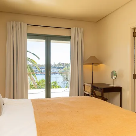 Primavera Renovated Seaview In Villa *