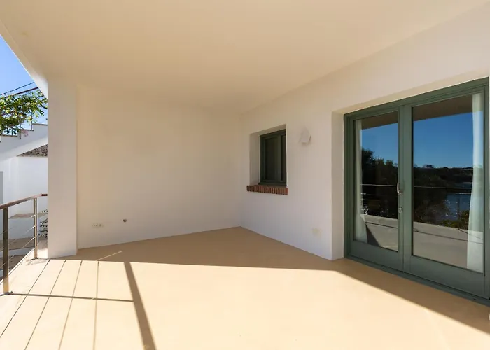 Villa Primavera Renovated Seaview In *