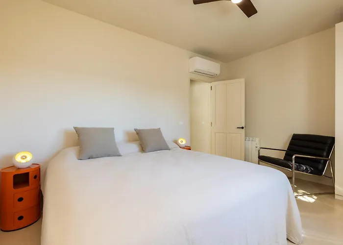 Primavera Renovated Seaview In * Mahón