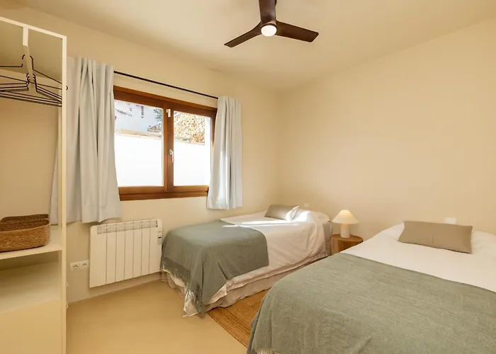 Villa Primavera Renovated Seaview In *