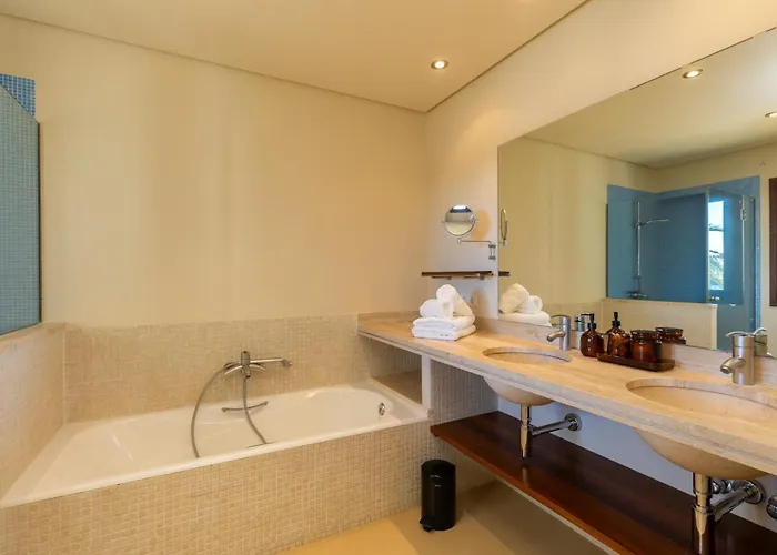 Villa Primavera Renovated Seaview In