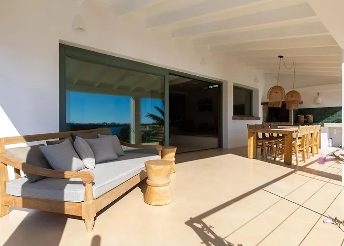 Primavera Renovated Seaview In * Mahón