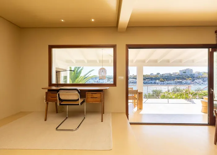 Primavera Renovated Seaview In * Mahón