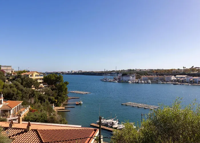 Primavera Renovated Seaview In Mahón